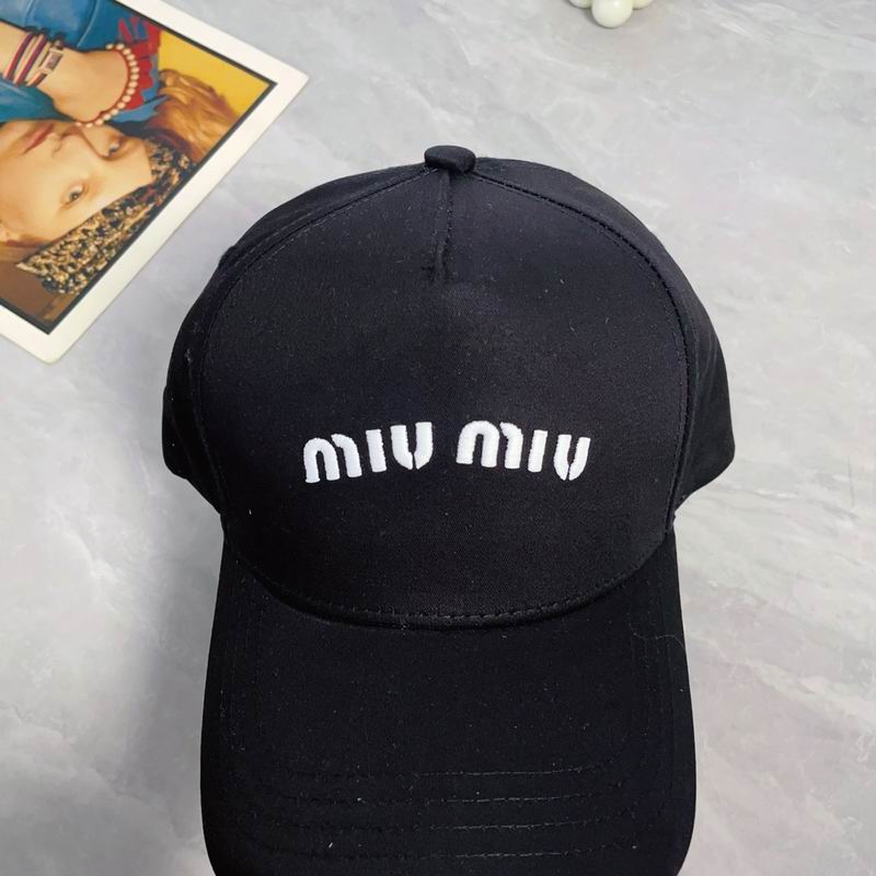 Miumiu cap dx (61)
